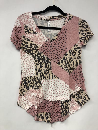 Latched Mama Outlet 6036 - Printed V-Neck Boyfriend Nursing Tee - Patchwork - Extra Extra Small