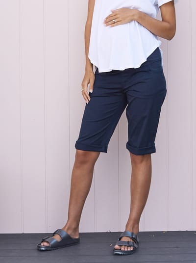 Angel Maternity Maternity Knee Length Comfortable Cotton Shorts in Navy