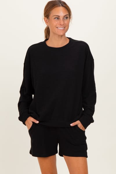 Zenana Outfitters Black Pullover & Shorts Set