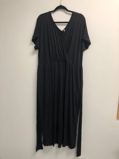 Latched Mama Outlet 6944 - Latched Mama V-Neck Nursing Jumpsuit - Black - 3X