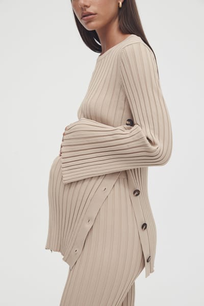 LEGOE. HERITAGE Luxe L/S Button Knit (Latte) - FINAL SALE