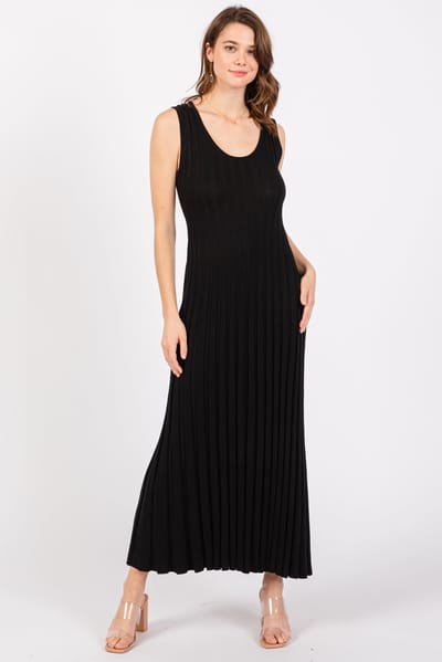 Illa Illa Black Sleeveless Knit Maxi Dress