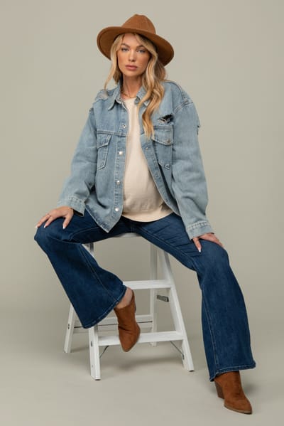 Veveret Light Blue Front Pocket Denim Maternity Shacket
