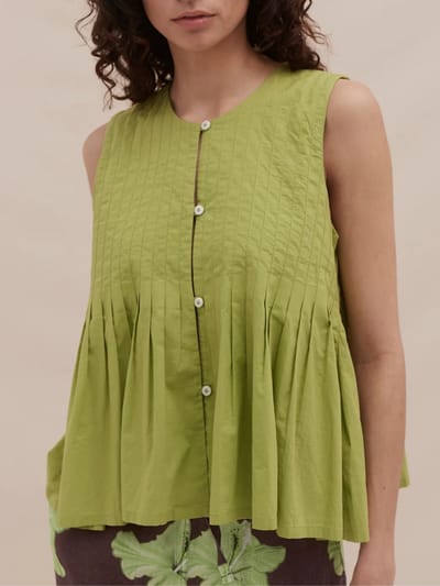Desmond & Dempsey Pleated Cami Top - Lime Linen