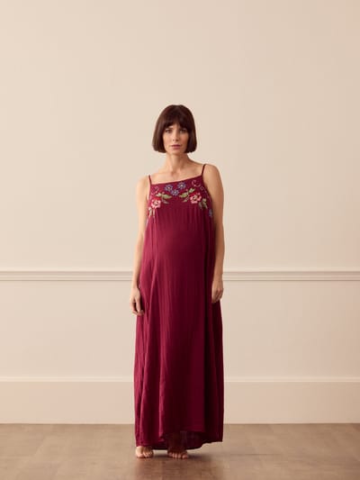 Desmond & Dempsey Square Dress - Dorothea Cross Stitch Burgundy