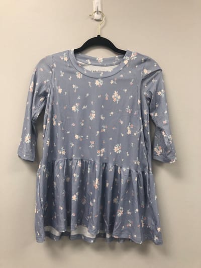 Latched Mama Outlet 5958 - Latched Mama 3/4 Sleeve Babydoll Nursing Tee - Powder Blue Floral - Extra Extra Small