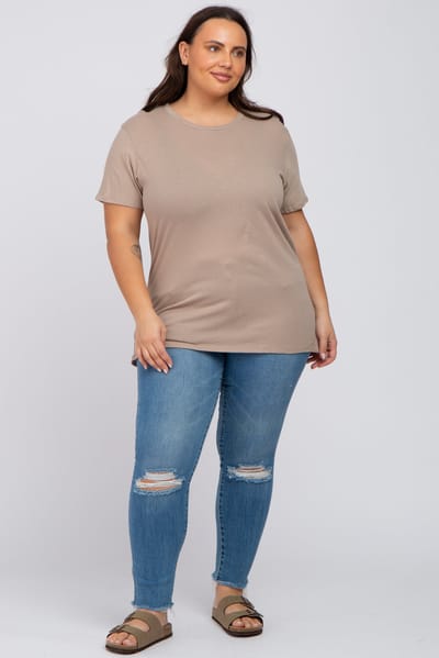 Zenana Outfitters Mocha Solid Short Sleeve Plus Top