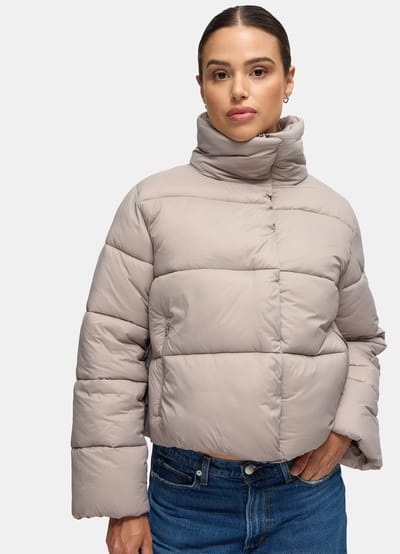 Ingrid+Isabel The Cloud Crop Size Zip Maternity Puffer Jacket