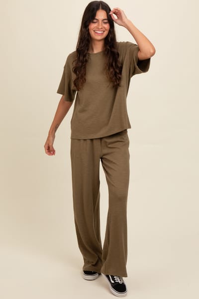 Rhea + Thea Olive Textured Knit Oversized Tee And Pants Set