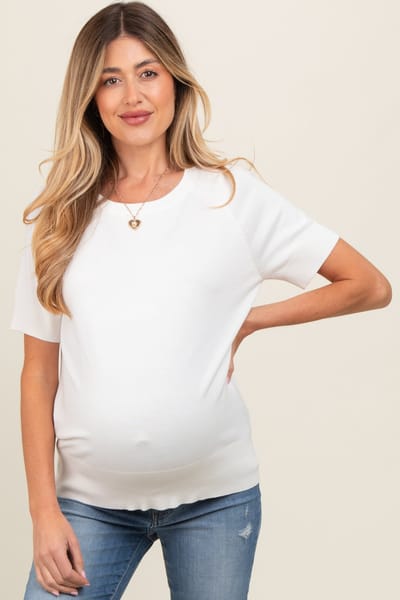 Vine & Love White Short Sleeve Knit Maternity Top