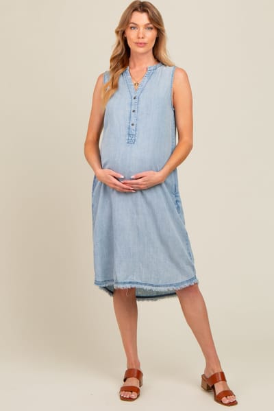 Doe & Rae Light Blue Chambray Button Up Fringe Sleeveless Maternity Dress