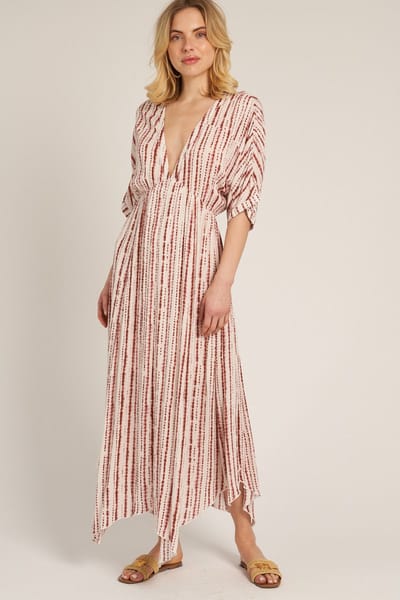 En Creme Rust Printed Deep V-Neck Midi Dress