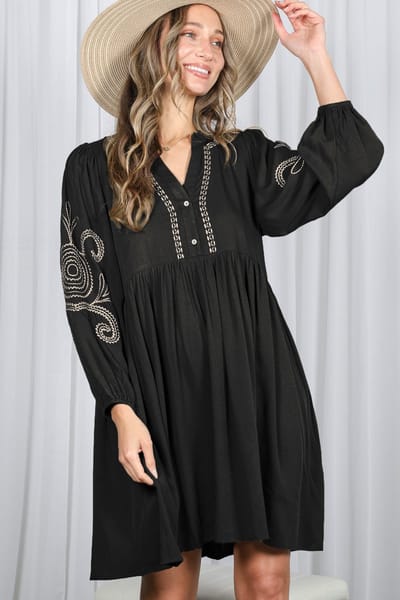 Vine & Love Black Embroidered V-Neck Long Sleeve Dress
