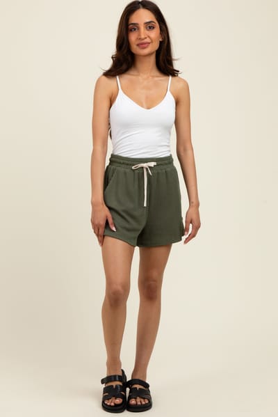 Eesome Olive Ribbed Texture Drawstring Shorts