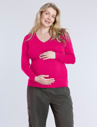 Motherhood Maternity Side Ruched Long Sleeve V-Neck Maternity Tee