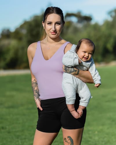 Kindred Bravely Wren Active V-neck Nursing Tank Top | Lavender Mist