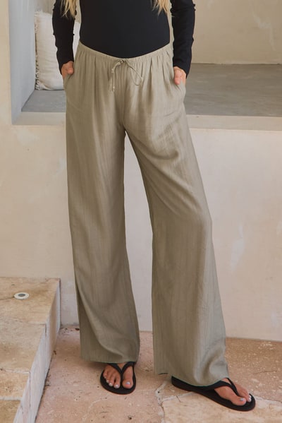 Bae the Label Ease Away Crinkle Pant - Soft Khaki
