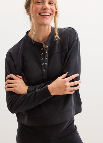 HATCH The Cloudease Travel Nursing Pullover