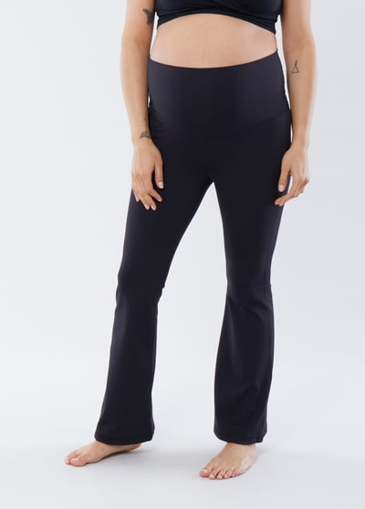 Ingrid+Isabel The Ultimate Flare Maternity + Postpartum Black Legging