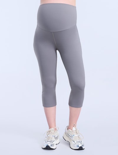 Motherhood Maternity Active Capri Legging