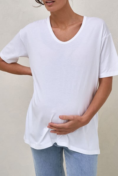 Bae the Label The Weekend Scoop Tee - White*