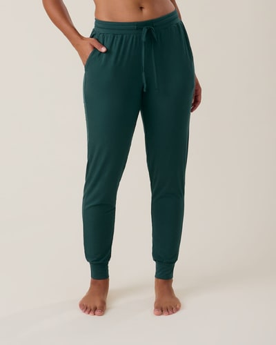 Kindred Bravely Ultralight Sleep & Lounge Jogger | Evergreen