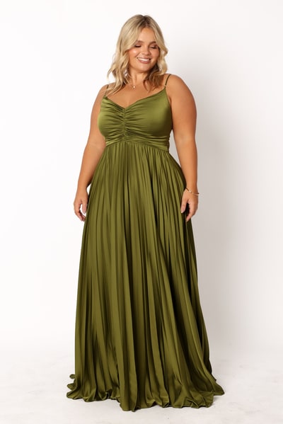 Petal & Pup Naira Pleated Maxi Dress - Palm Green