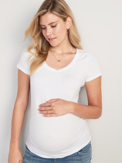 Old Navy Maternity Scoop-Neck T-Shirt