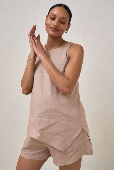 Bae the Label Timeless Linen Nursing Tank - Biscuit
