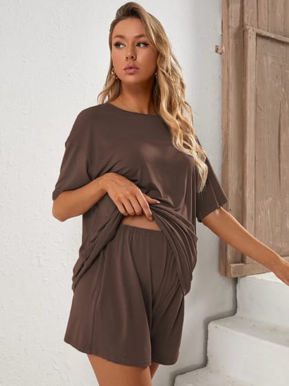 Aura Maternity style preview