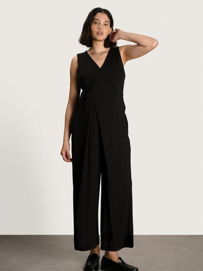 NOM Maternity style preview